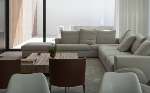 2027年07月19日搬家黄历查询