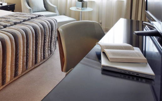 2027年05月14日搬家黄历查询