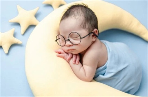 如何给2026年07月06日出生的郭姓女宝宝起个好名字？专业分析与建议