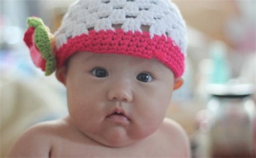 2026.06.27生的胡姓女宝宝取名常见误区与高分名字推荐