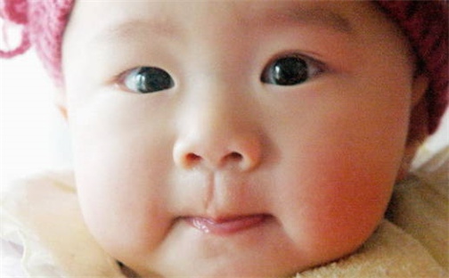 周姓女孩子取名