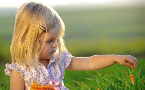 吴姓男宝宝名字精选：2026年04月05日生辰八字起名技巧