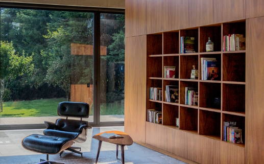 2027年08月19日装修黄历查询